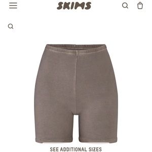 SKIMS OUTDOOR BIKE SHORT